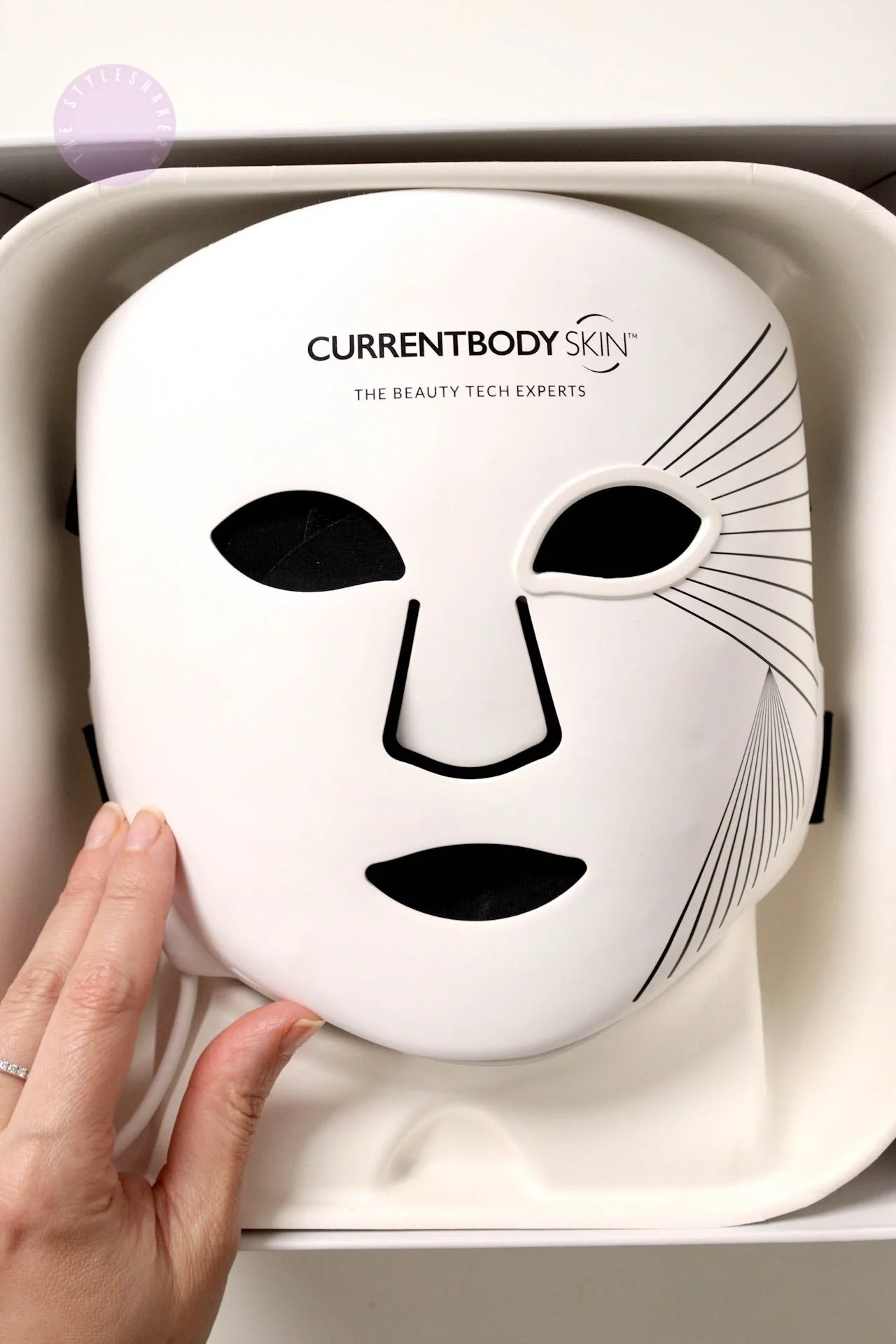 My Honest Review of the CurrentBody Series 2 Red Light LED Face Mask